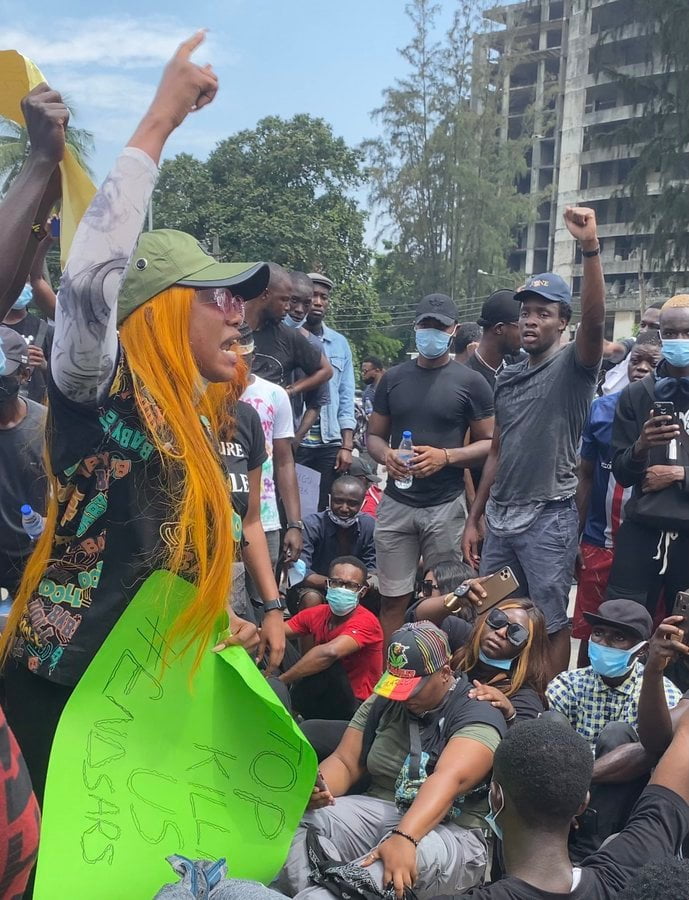 “Violence Erupts at #EndBadGovernance Protest in Rivers as Journalist and Protesters Assaulted”