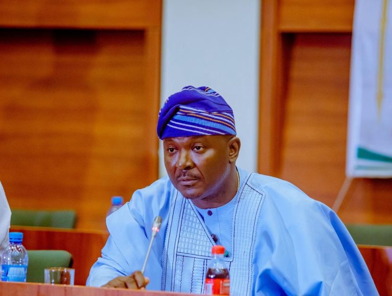 Protest Erupts in Egbeda/Ona-Ara as Youth Oppose Alleged Third-Term Ambition of Akin Alabi – Faleye Oluwatosin Simon