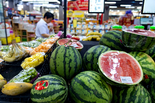 How China maintains year-round watermelon supply