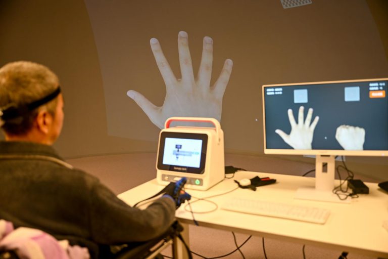 China approves world’s first implantable brain-computer interface for medical use