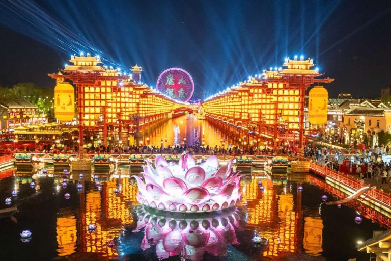 China’s May Day holiday showcases economic vitality through tourism boom