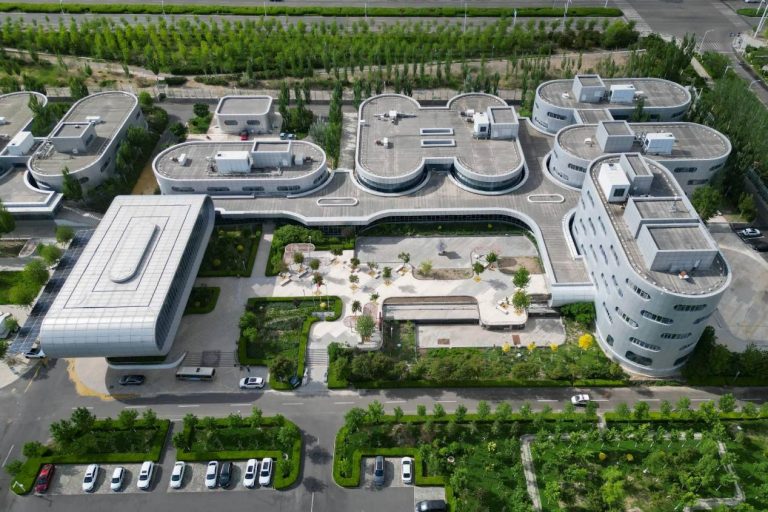 China steps up efforts to build integrated nationwide computing power network